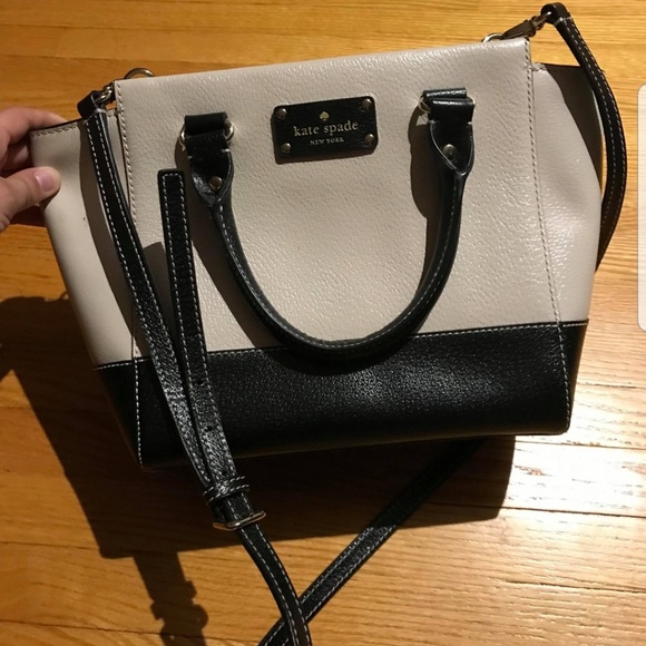 Kate Spade Purse - Picture 2 of 3